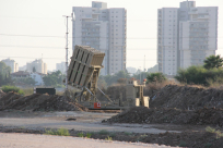 بالفيديو: نصب منظومة الدفاع الصاروخية "القبة الحديدية" شرق مدينة يافا 